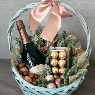 Корзина со сладостями n1